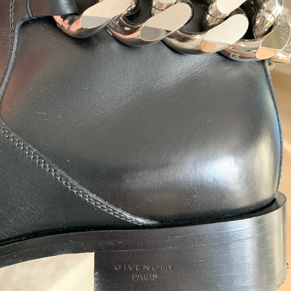 Authentic Givenchy Laura silver chain tall boots - Picture 7 of 8